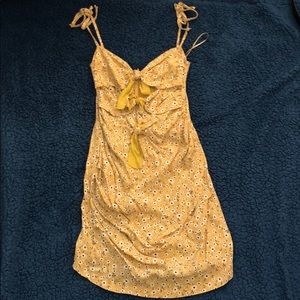 COPY - Yellow cutout dress